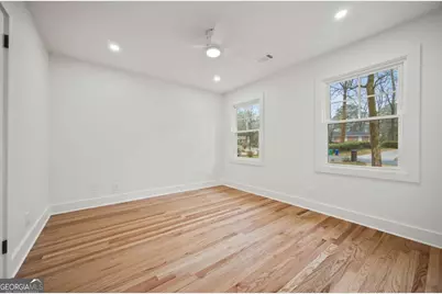 2433 Helmsdale Drive NE, Atlanta, GA 30345 - Photo 29