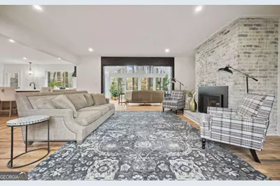 2433 Helmsdale Drive NE, Atlanta, GA 30345 - Photo 15