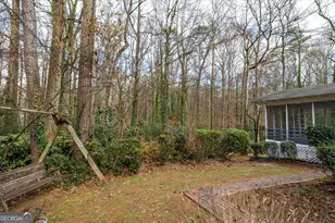 2350 Oxbow Cir, Stone Mountain, GA 30087 - Photo 49