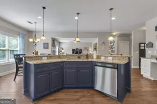 360 Walden Pond Way, Senoia, GA 30276 - Photo 21