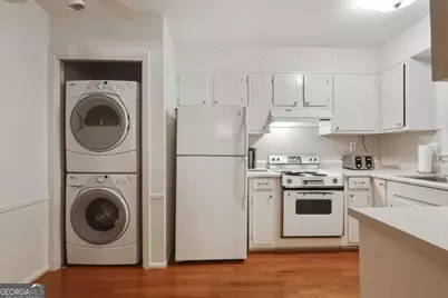 158 Maribeau Square NW, Atlanta, GA 30327 - Photo 13