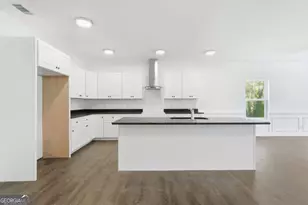 124 Wright St, Savannah, GA 31408 - Photo 9