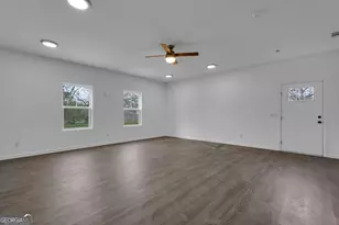 124 Wright St, Savannah, GA 31408 - Photo 21