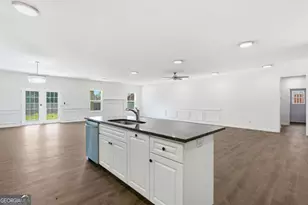 124 Wright St, Savannah, GA 31408 - Photo 11