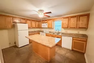 210 Balls Church Rd, Jeffersonville, GA 31044 - Photo 3