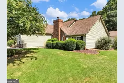 886 Jefferson Walk Circle, Jefferson, GA 30549 - Photo 3