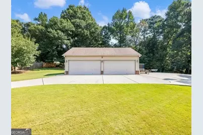 886 Jefferson Walk Circle, Jefferson, GA 30549 - Photo 5