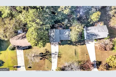 450 Valley Woods Circle SE, Conyers, GA 30094 - Photo 31