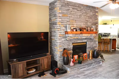 20 Gleneagle Court #102, Clayton, GA 30525 - Photo 3