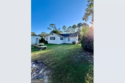 404 Community Drive, Waycross, GA 31501 - Photo 3