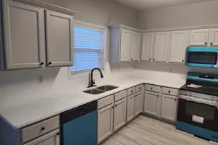 138 Shady View Pl, Lawrenceville, GA 30044 - Photo 5