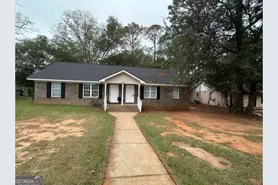 323 Carriage Lane #A, Albany, GA 31721 - Photo 1