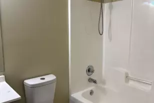 323 Carriage Ln, Albany, GA 31721 - Photo 15