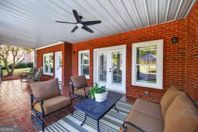 675 Garden Circle, Statham, GA 30666 - Photo 11