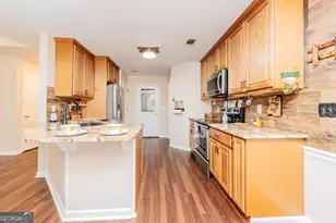 102 Stone Mill Dr, Warner Robins, GA 31088 - Photo 5