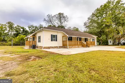 6 W Oak Street #APT. B, Luthersville, GA 30251 - Photo 3