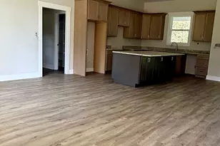 121 Marshall Rd NE, Milledgeville, GA 31061 - Photo 3