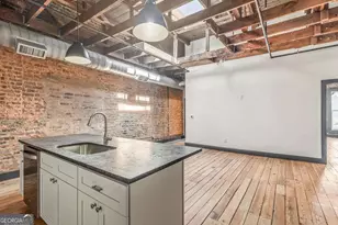 13 Greenville St, Newnan, GA 30263 - Photo 7