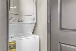 13 Greenville St, Newnan, GA 30263 - Photo 21