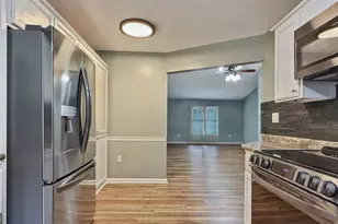 202 Montclair Dr, Calhoun, GA 30701 - Photo 9