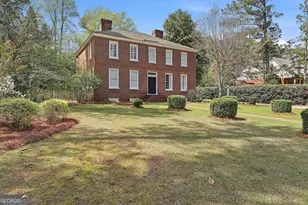 405 N Pine Hill Rd, Griffin, GA 30223 - Photo 1