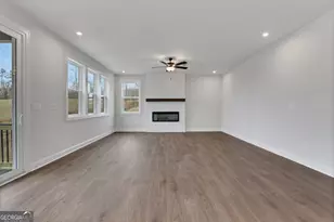 5940 Violet Ln, Cumming, GA 30028 - Photo 11