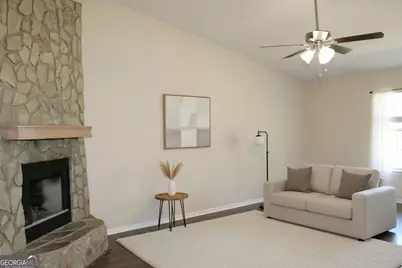 102 W Victoria Boulevard, Kingsland, GA 31548 - Photo 5