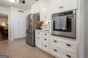 506 Magnolia Dr, Waycross, GA 31501 - Photo 17