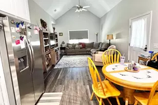 211 E Brazell St, Reidsville, GA 30453 - Photo 5