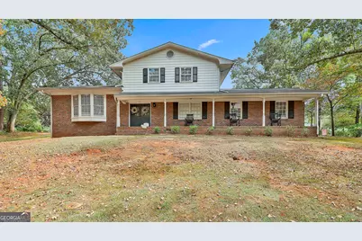 10 Camellia Circle, Newnan, GA 30263 - Photo 1
