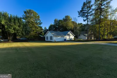 10990 Clearwater Drive, Hampton, GA 30228 - Photo 5