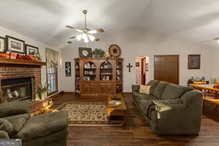 10990 Clearwater Dr, Hampton, GA 30228 - Photo 9