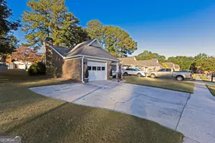 250 Jeff Davis Pl, Fayetteville, GA 30214 - Photo 5