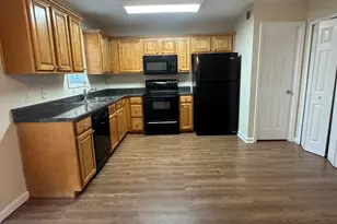 710 Summer Pl, Norcross, GA 30071 - Photo 9