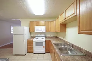 225 Knottingham Dr, Athens, GA 30606 - Photo 9