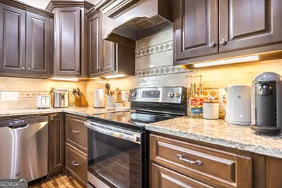 219 Rowland Circle, Byron, GA 31008 - Photo 15