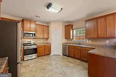 179 Hamilton Pointe Drive, McDonough, GA 30253 - Photo 15