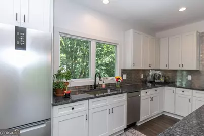 1084 Sanders Avenue SE #B, Atlanta, GA 30316 - Photo 11