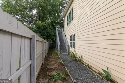 1084 Sanders Avenue SE #B, Atlanta, GA 30316 - Photo 3