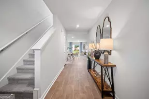 1024 Lakes Blvd, Brunswick, GA 31525 - Photo 7