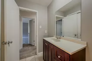 518 Barbashela Cir, Stone Mountain, GA 30088 - Photo 29