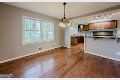 518 Barbashela Circle, Stone Mountain, GA 30088 - Photo 9