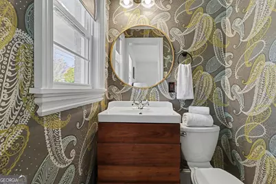 490 E Pharr Road, Decatur, GA 30030 - Photo 17