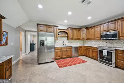 395 Beaumont Farms Drive, Sharpsburg, GA 30277 - Photo 33