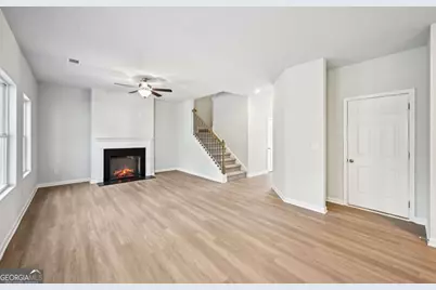 11137 Suria Drive, Covington, GA 30014 - Photo 5