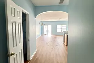 3871 Pleasant Oaks Dr, Lawrenceville, GA 30044 - Photo 9