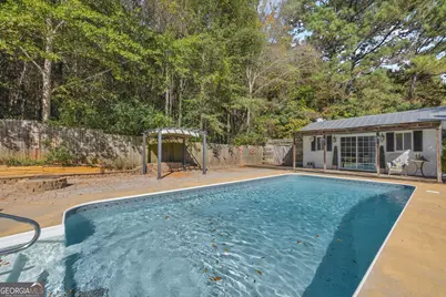 396 Brookwood Drive, Lavonia, GA 30553 - Photo 3