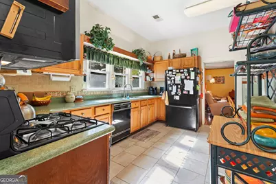 1465 N McDonough Road, Griffin, GA 30223 - Photo 13