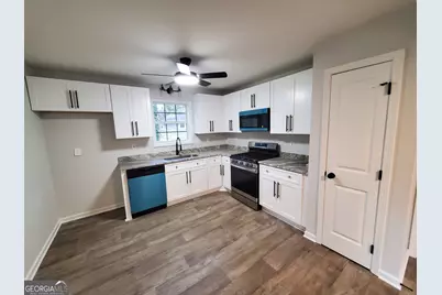 5406 Megan Road, Stone Mountain, GA 30088 - Photo 17