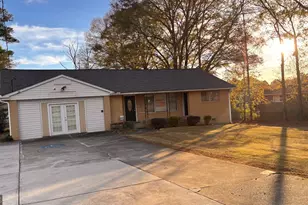 724 King Rd, Riverdale, GA 30274 - Photo 1